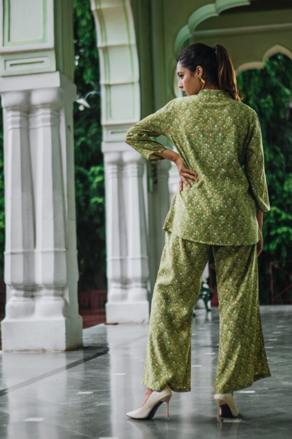 Olive Green Muslin Co-Ord Set - Image 4